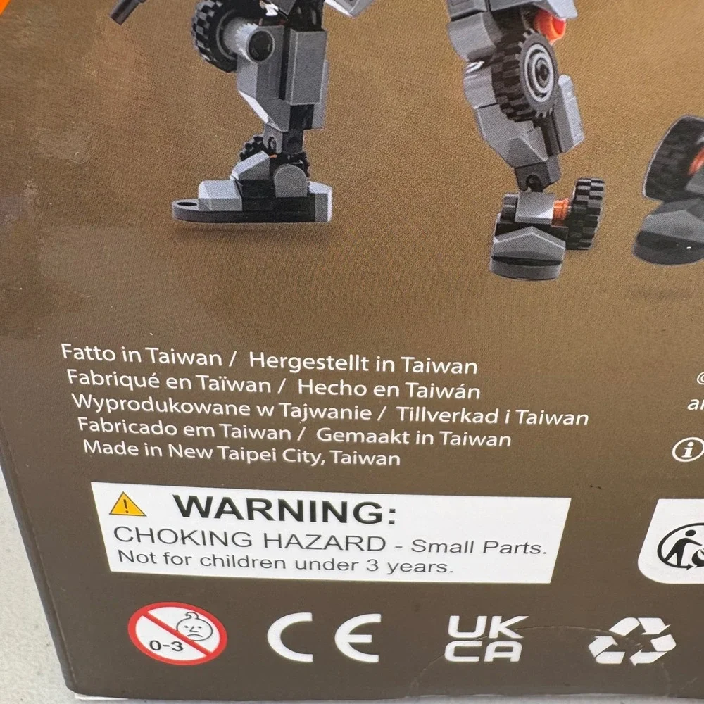 MyBuild Mecha Frame Armed Forces 7004 Stryker Building Kit Grey Robot Toy HTF